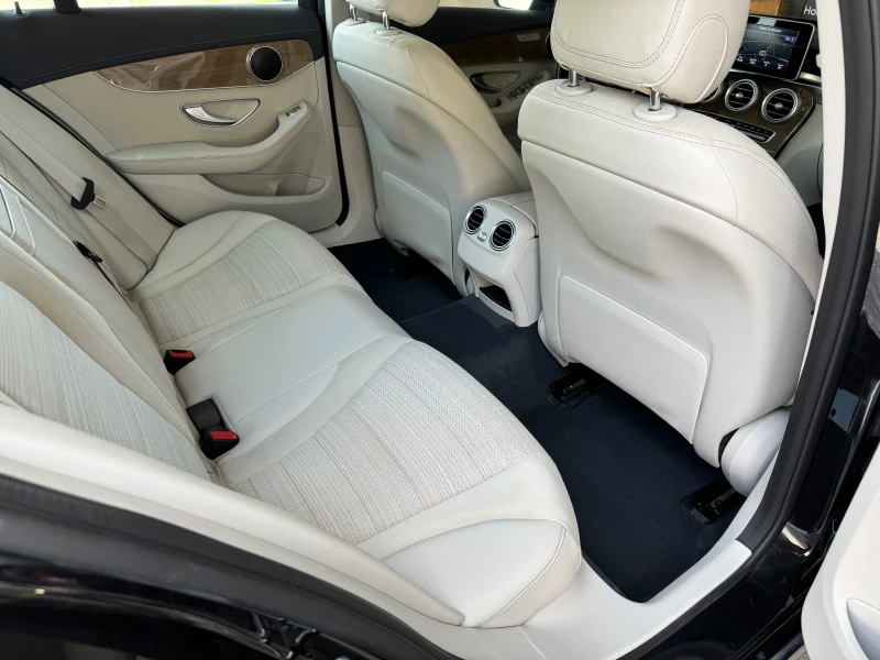 Mercedes-Benz C 220 CDi* 170 kc* КОЖА* НАВИГ* EURO 6, снимка 15 - Автомобили и джипове - 51105752