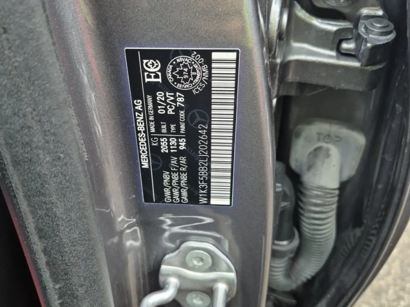 Mercedes-Benz A 35 * AMG * CARFAX * ЦЕНА ДО БГ, снимка 7 - Автомобили и джипове - 52726468