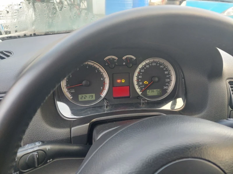 VW Golf, снимка 6 - Автомобили и джипове - 53396597