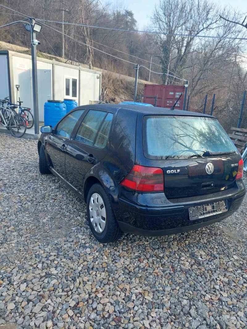 VW Golf, снимка 2 - Автомобили и джипове - 53396597