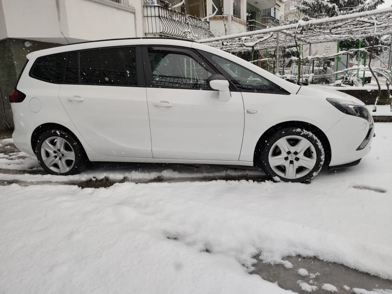 Opel Zafira 2.0DTCI 165 КАТО НОВА, снимка 3 - Автомобили и джипове - 53576400