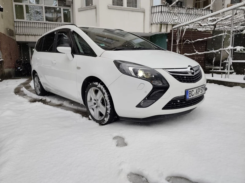 Opel Zafira 2.0DTCI 165 КАТО НОВА, снимка 2 - Автомобили и джипове - 53576400