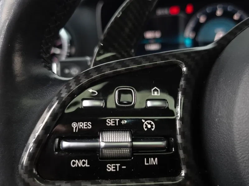 Mercedes-Benz E 220 Avantgarde, снимка 17 - Автомобили и джипове - 56736425