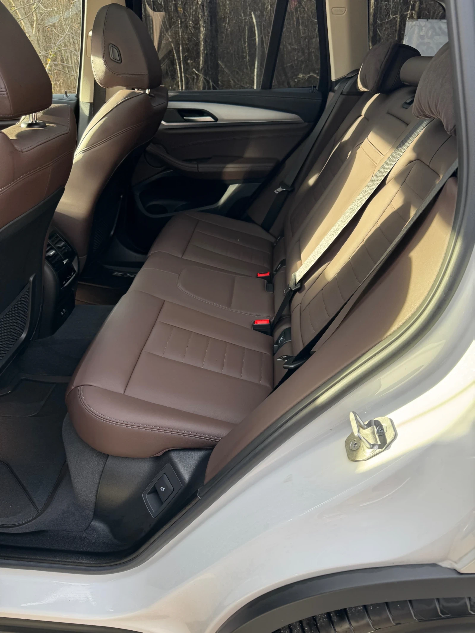 BMW iX3  !   750 | Mobile.bg   13