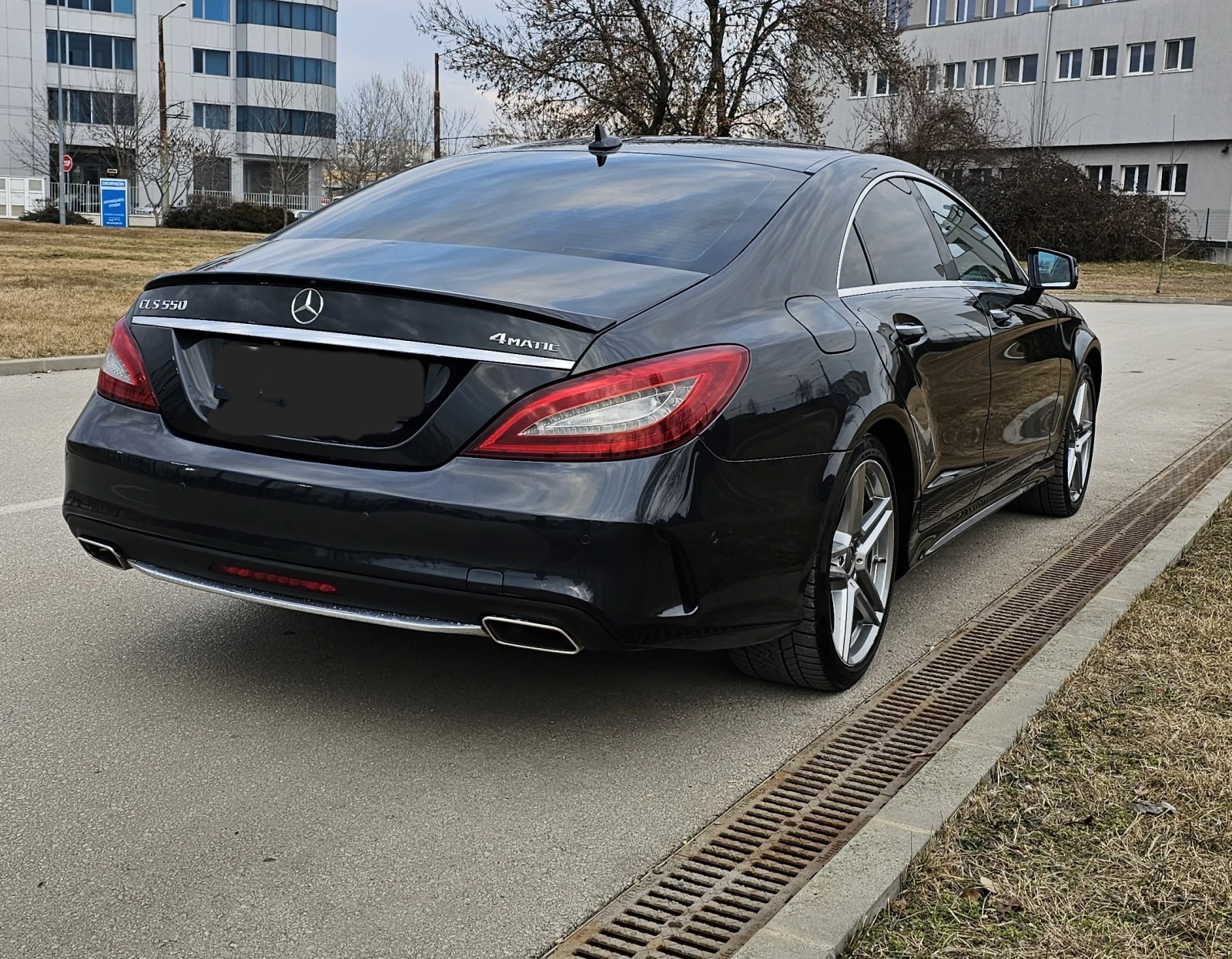 Mercedes-Benz CLS 550  - изображение 6