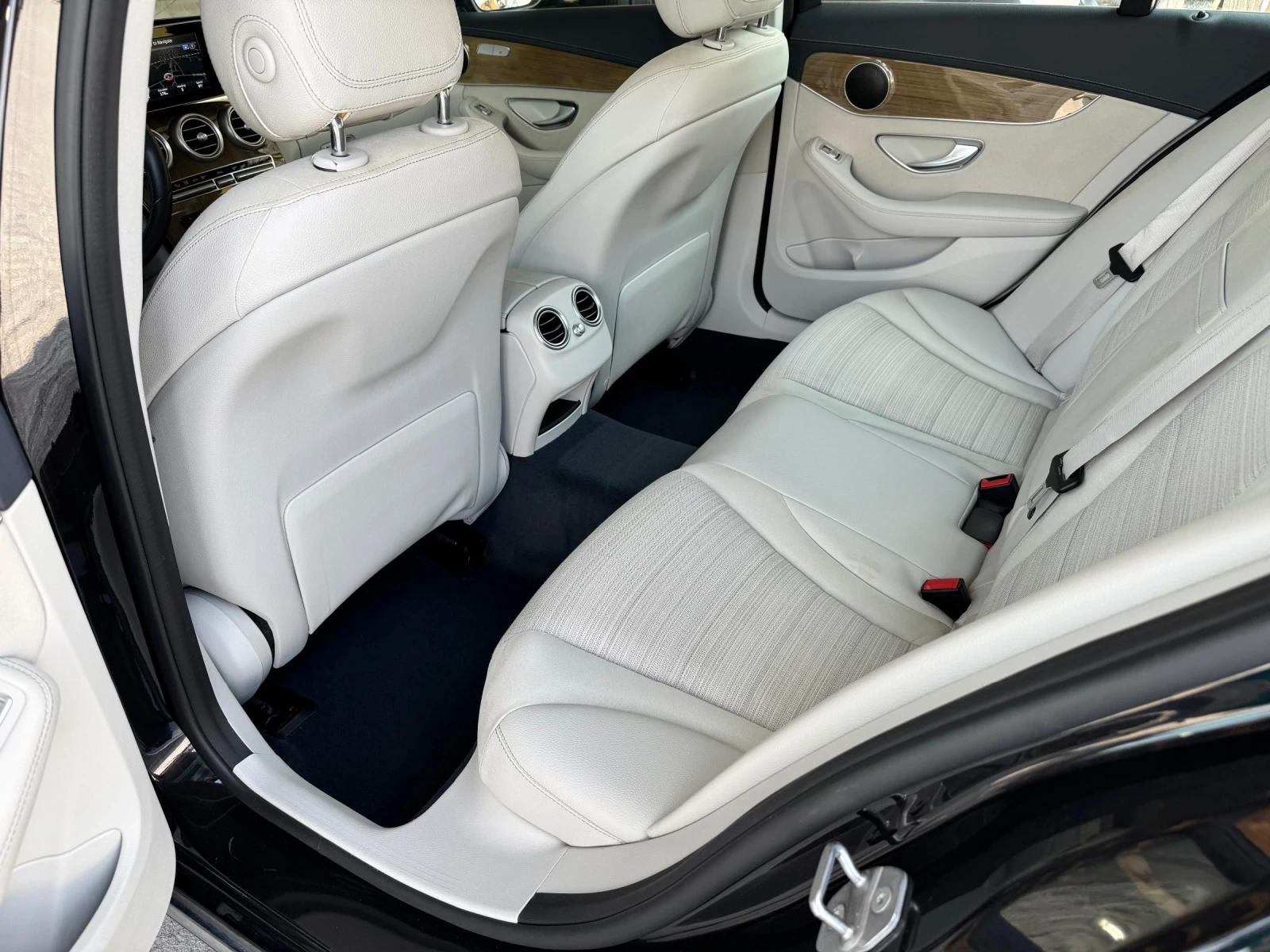 Mercedes-Benz C 220 CDi* 170 kc* * * EURO 6 | Mobile.bg   16