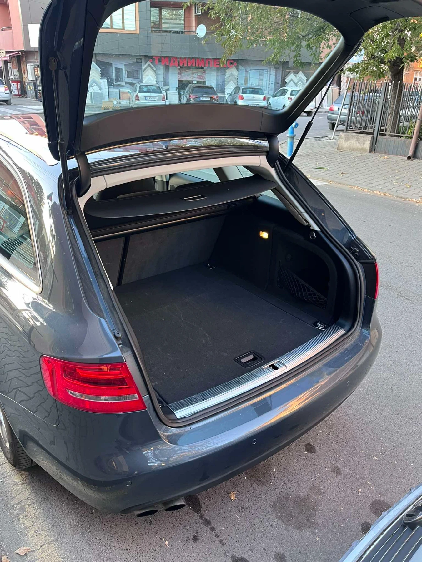 Audi A4 B8 - изображение 4
