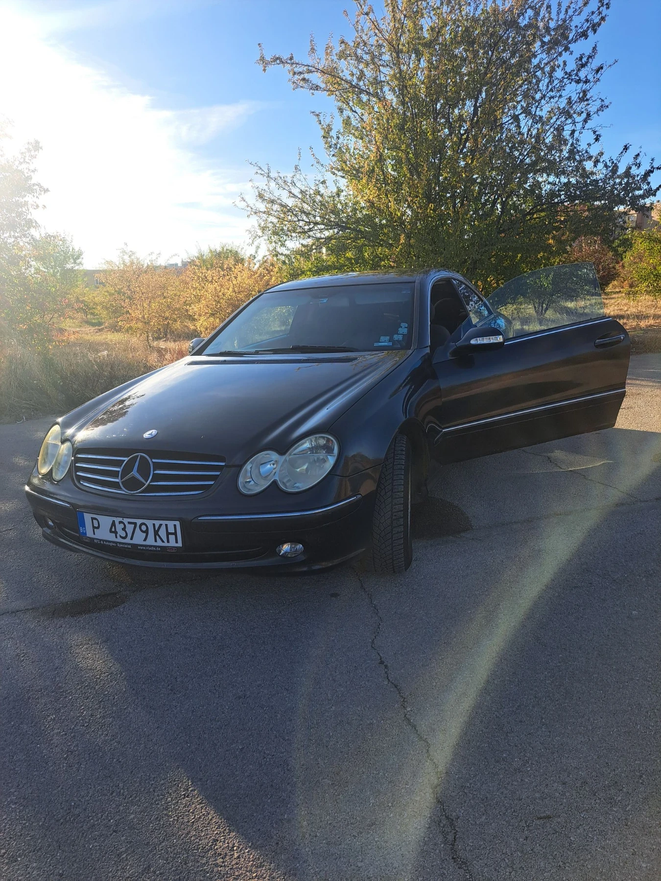 Mercedes-Benz CLK Kompresor 200 Avangarde, снимка 2 - Автомобили и джипове - 56341321