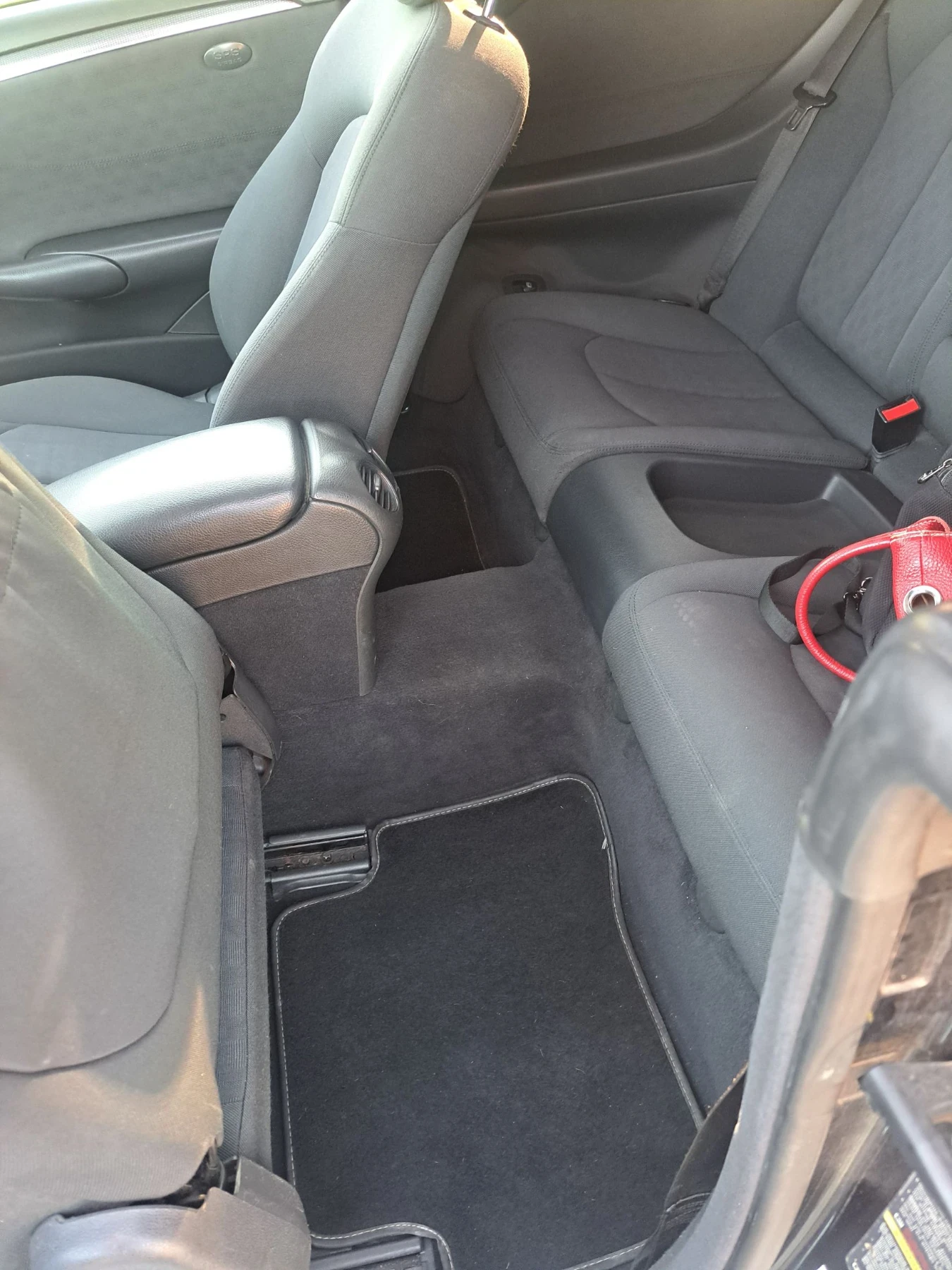 Mercedes-Benz CLK Kompresor 200 Avangarde, снимка 13 - Автомобили и джипове - 56341321