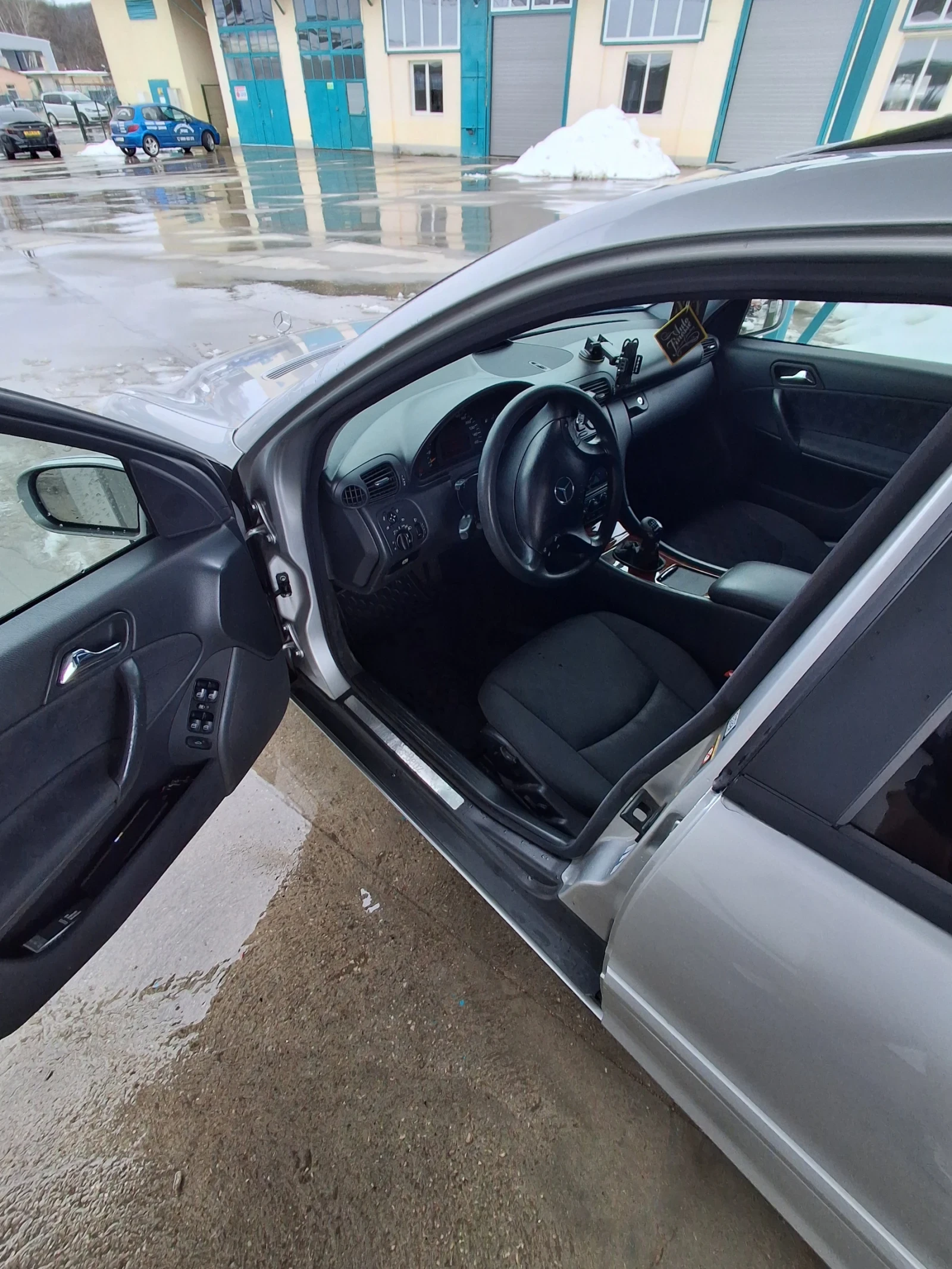 Mercedes-Benz C 240 | Mobile.bg � ����������� 7