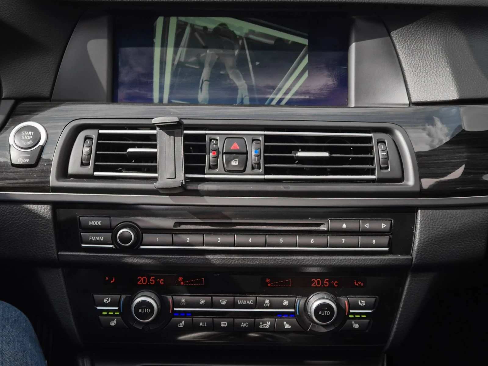 BMW M5 F10 4.4 V8 Bi-Turbo 560 к. с. , снимка 10 - Автомобили и джипове - 53864553