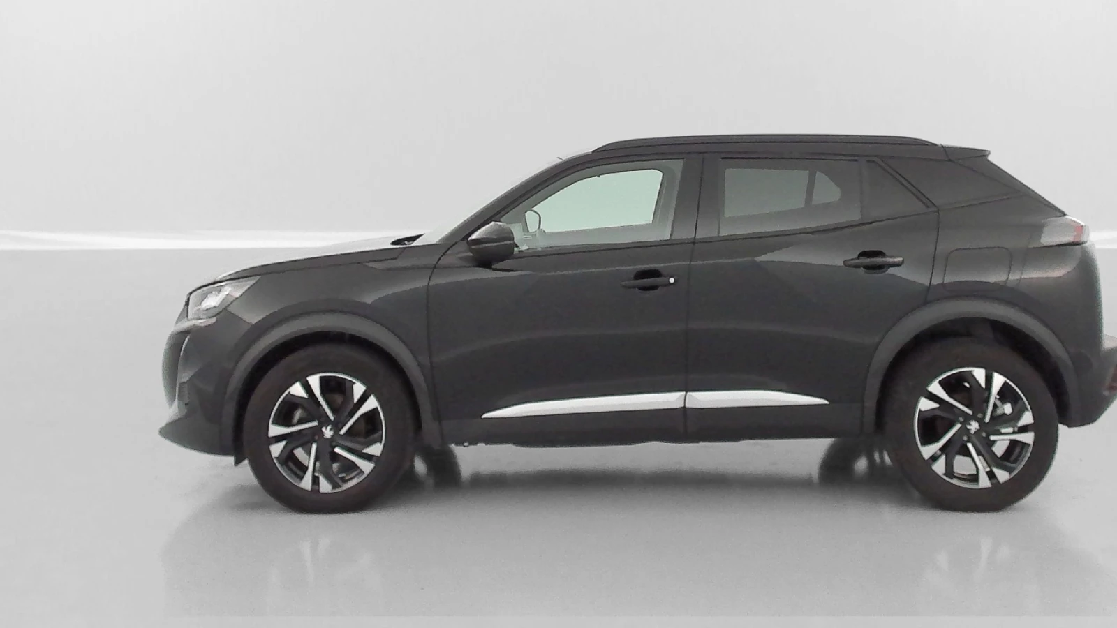 Peugeot 2008 1.2i Allure - Petrol, снимка 12 - Автомобили и джипове - 54605299