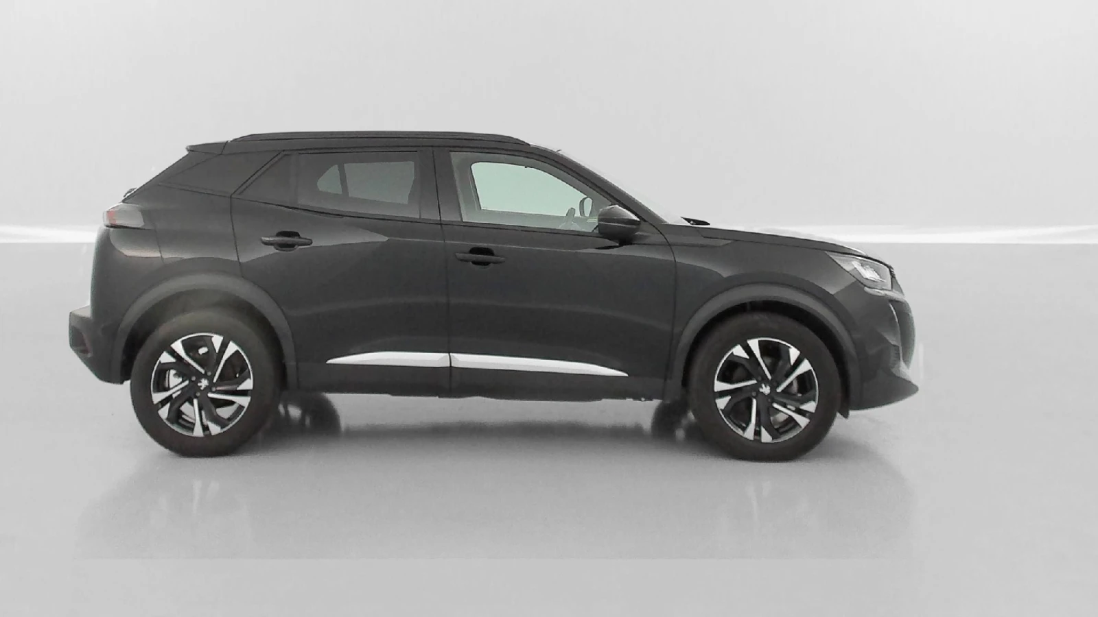 Peugeot 2008 1.2i Allure - Petrol, снимка 11 - Автомобили и джипове - 54605299