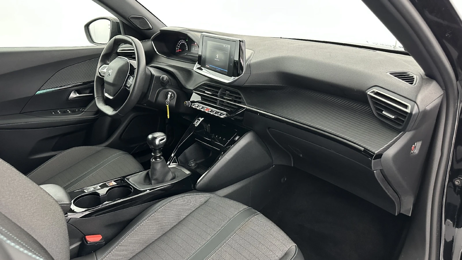 Peugeot 2008 1.2i Allure - Petrol, снимка 5 - Автомобили и джипове - 54605299