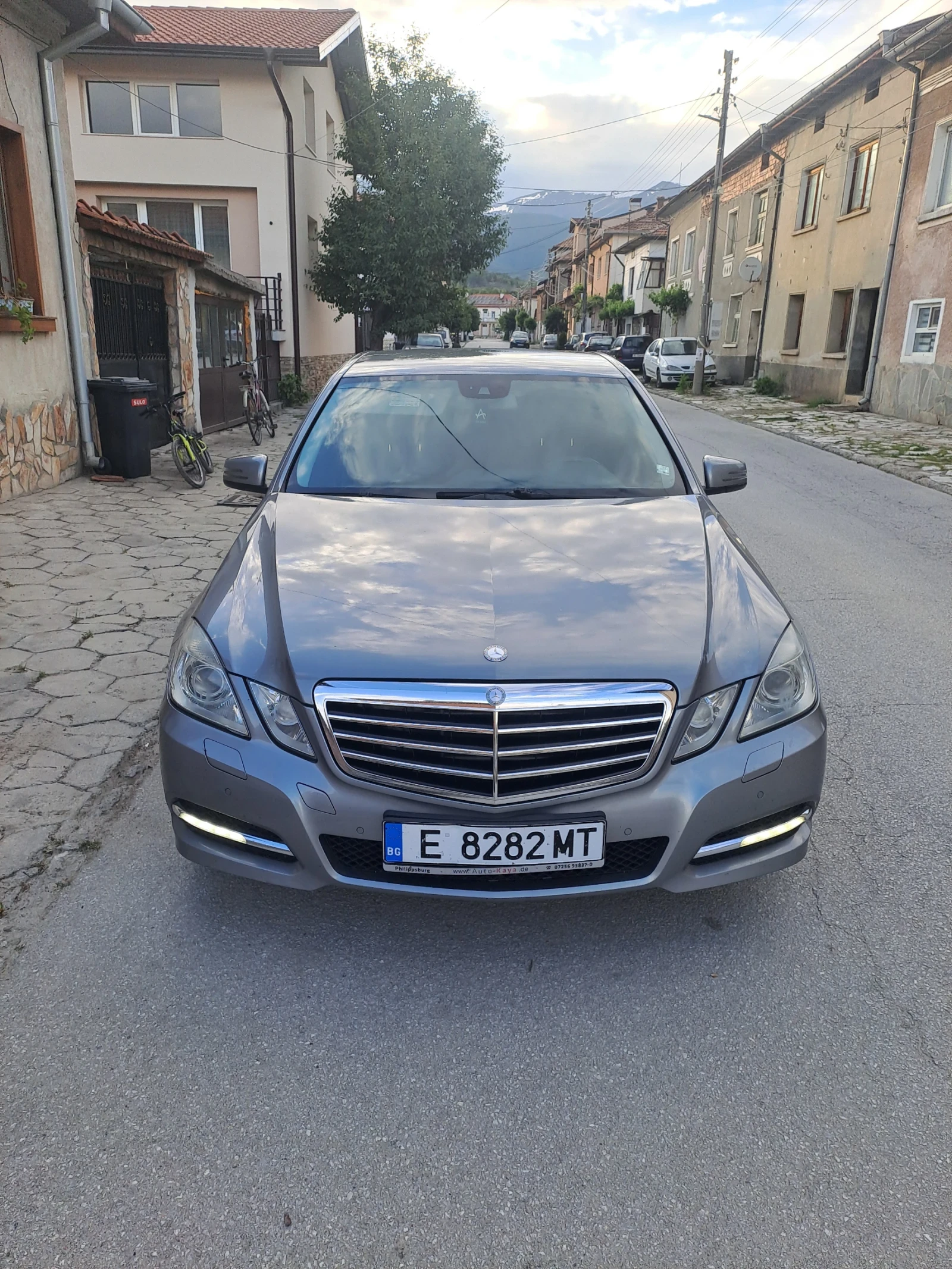 Mercedes-Benz E 350, снимка 3 - Автомобили и джипове - 54916591