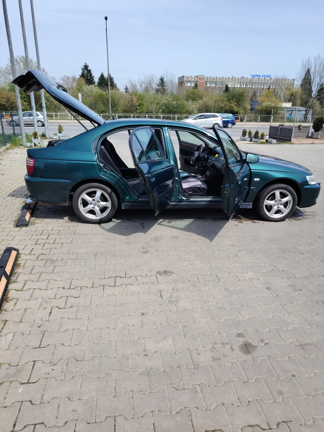 Honda Accord Хечбек, снимка 9 - Автомобили и джипове - 55239014
