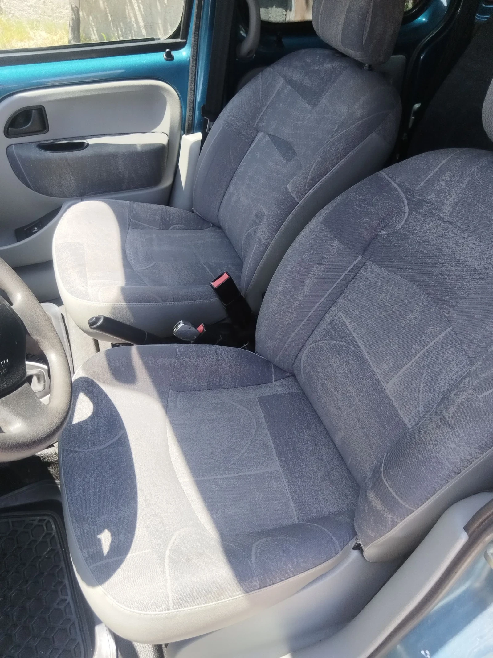 Renault Kangoo, снимка 5 - Автомобили и джипове - 54946129