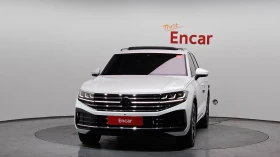 VW Touareg 3.0TDI| HUD| 360| PANO| ОБДУХ| 2 КЛЮЧА| , снимка 2