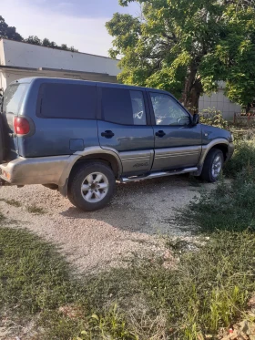 Nissan Terrano, снимка 1