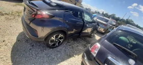Toyota C-HR 2.0 i | Mobile.bg    5