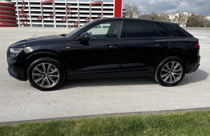 Audi Q8 50 TDI/S Line/Вакум/Matrix, снимка 9 - Автомобили и джипове - 49703336