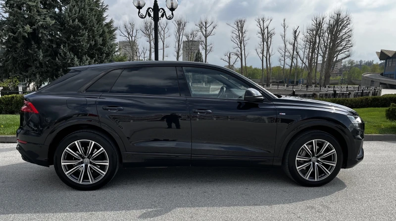 Audi Q8 50 TDI/S Line/Вакум/Matrix, снимка 5 - Автомобили и джипове - 49703336