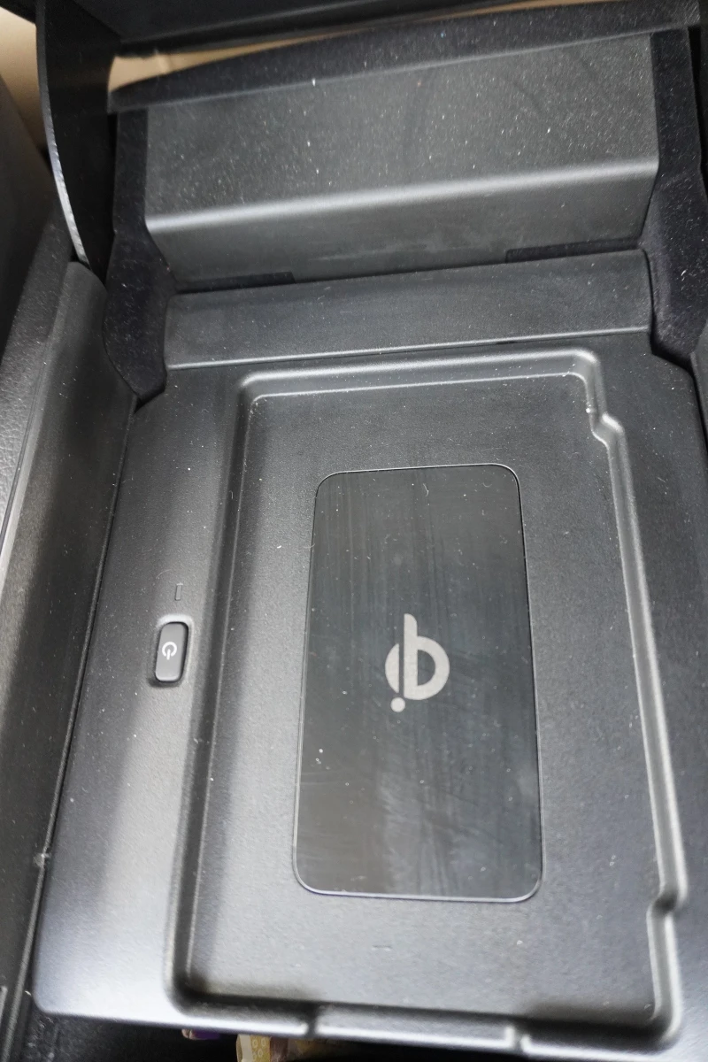 Lexus NX 300h Luxury Face Carplay Keyless, снимка 17 - Автомобили и джипове - 51333927