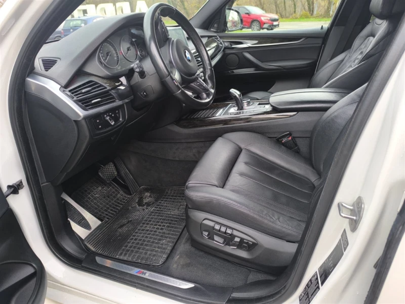 BMW X5 xDrive30d, снимка 6 - Автомобили и джипове - 52562550