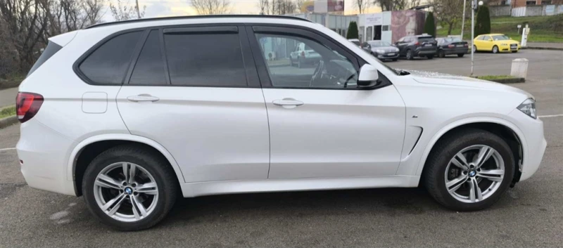 BMW X5 xDrive30d, снимка 3 - Автомобили и джипове - 52562550