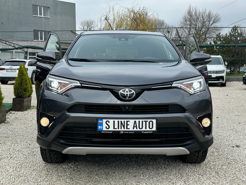 Toyota Rav4 Executive* 2.0-I-VVT-I* 4x4* 360-Камера* Full LED*, снимка 2 - Автомобили и джипове - 52868745