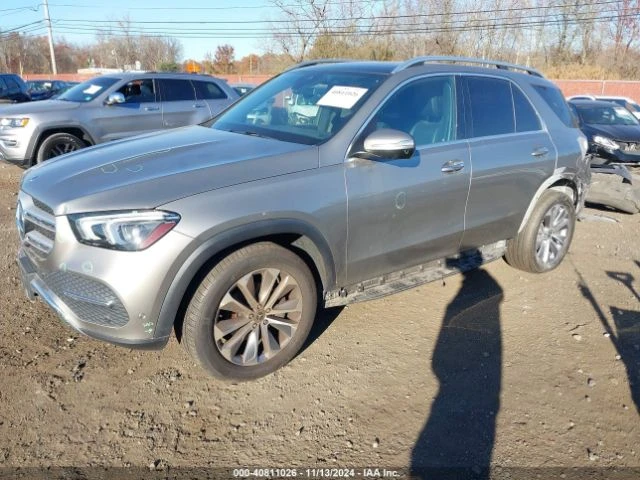 Mercedes-Benz GLE 350 4MATIC* Burmester* Панорама* Подгрев* Дигитално та, снимка 2 - Автомобили и джипове - 48310643