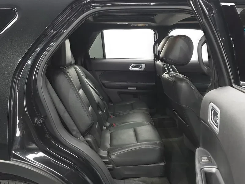 Ford Explorer 3.5 AWD - САМО 30% АВАНС, снимка 12 - Автомобили и джипове - 55429922