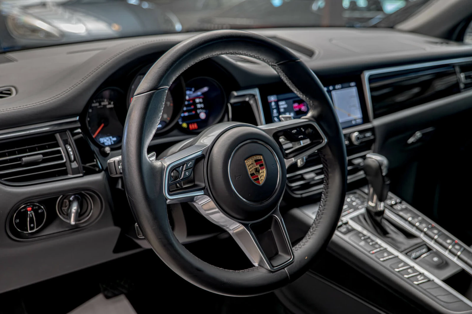 Porsche Macan S/PCM/Камера 360/Подгрев/SPORT/Side Assist  - изображение 5