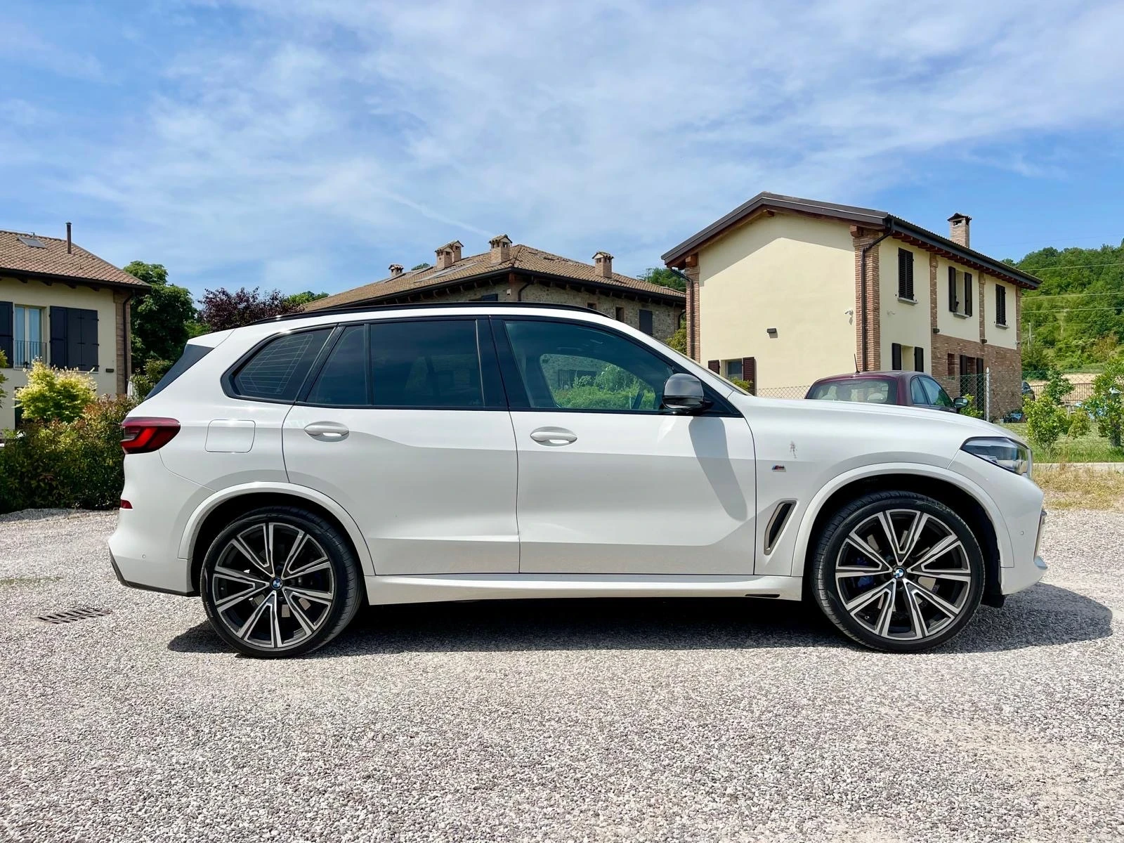 BMW X5 M50D - изображение 4