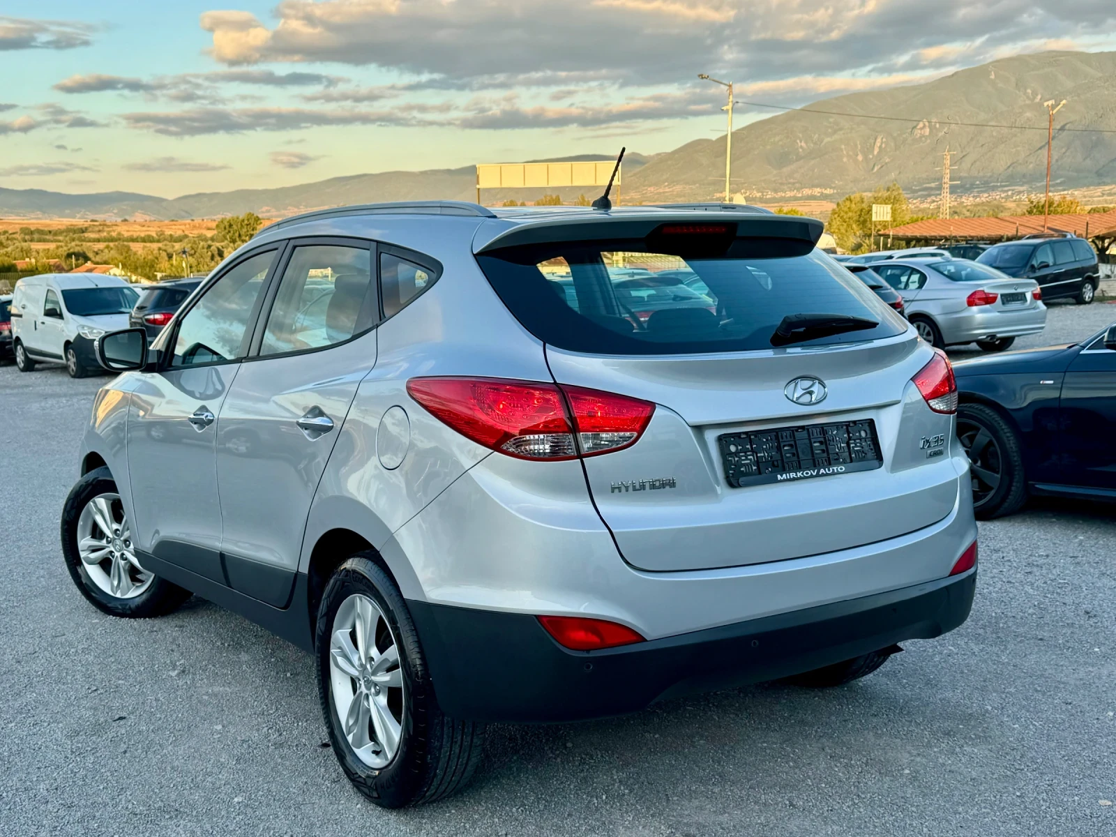 Hyundai IX35 1.7CRDI/EURO5/КОЖА/ПОДГРЕВ/ТОП СЪСТОЯНИЕ - изображение 6