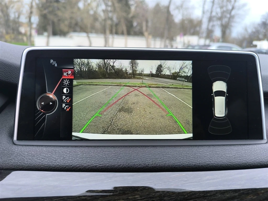 BMW X5 xDrive30d - изображение 10