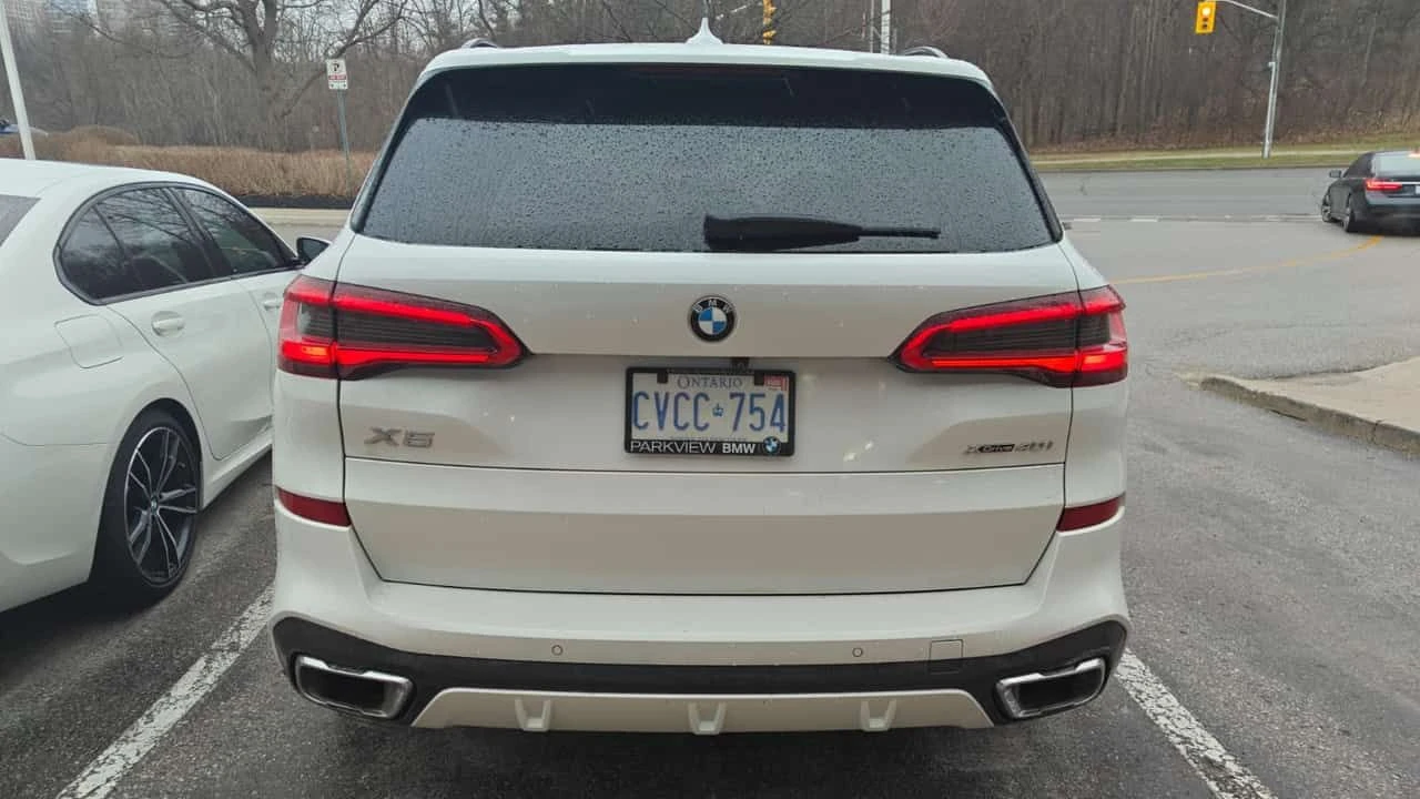 BMW X5 XDRIVE40I * ДИСТРОНИК* ПРЕДСТАВИТЕЛСТВО НА BMW* , снимка 5 - Автомобили и джипове - 54071123