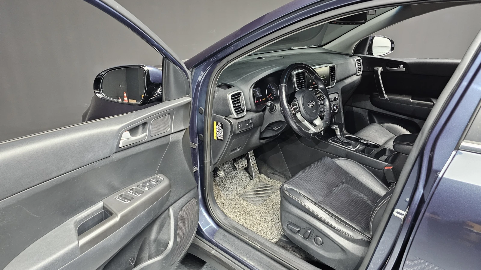 Kia Sportage 2.0 2WD PRESTIGE autogeorge.com, снимка 9 - Автомобили и джипове - 54137914