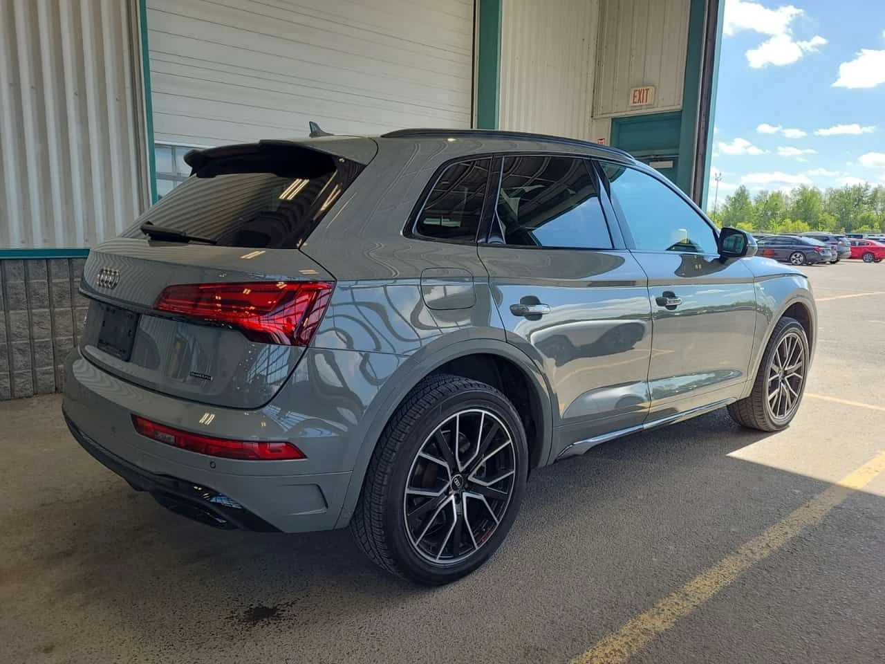 Audi Q5 * PROGRESSIV * CARFAX * ���� �� �� | Mobile.bg � ����������� 3