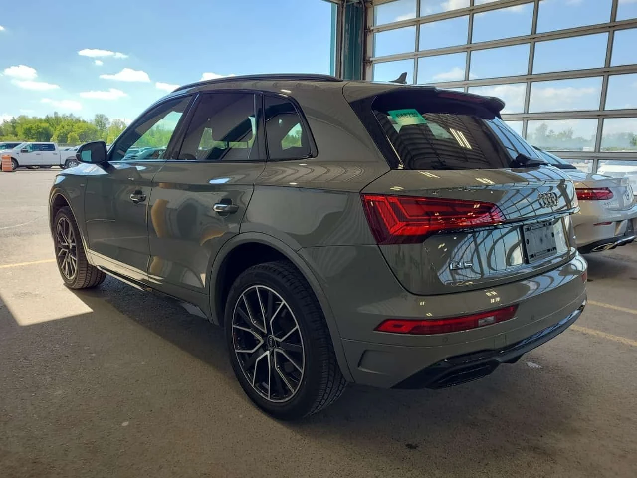 Audi Q5 * PROGRESSIV * CARFAX * ���� �� �� | Mobile.bg � ����������� 4