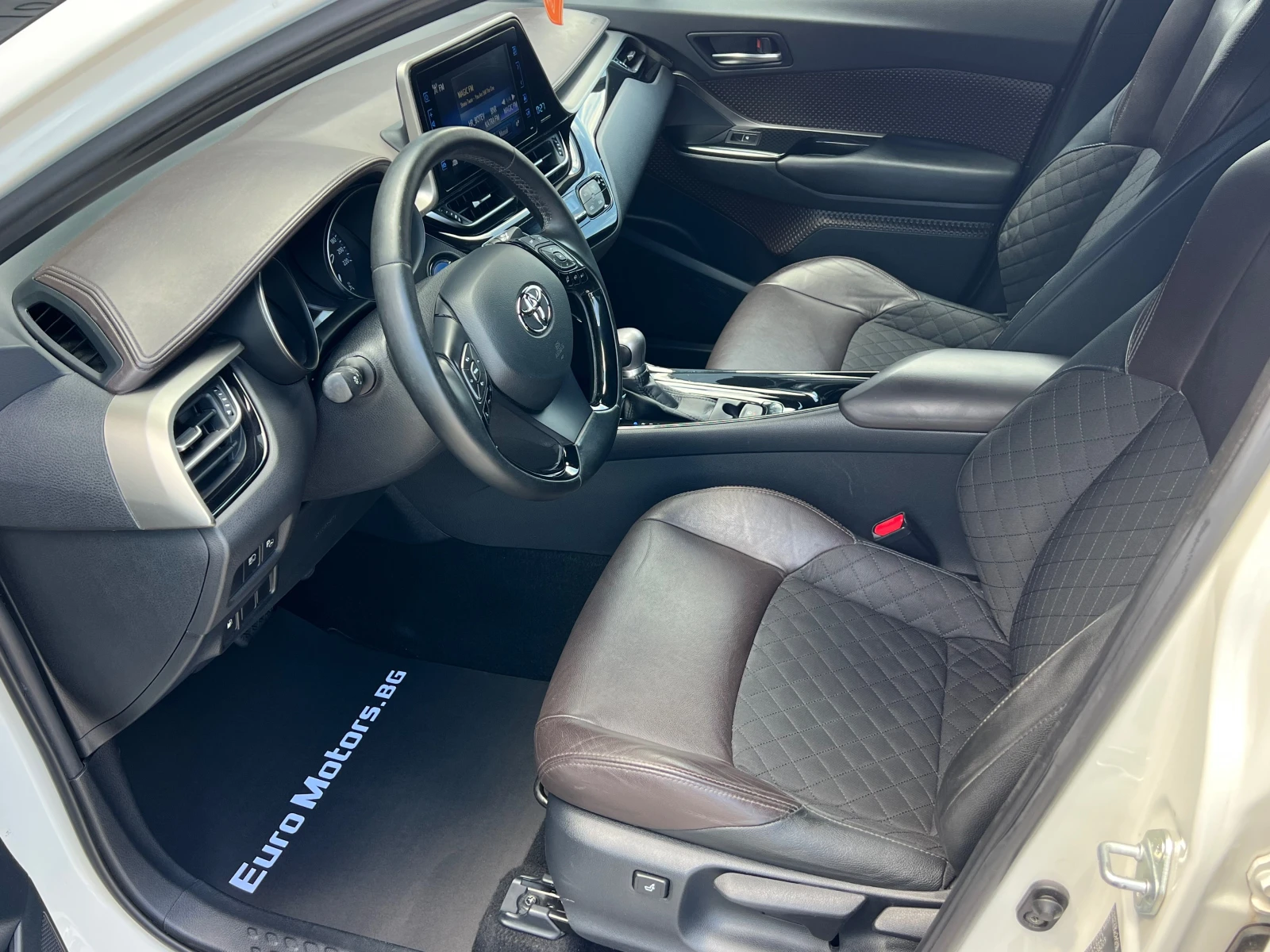 Toyota C-HR 1.8HYBRID, STYLE, 127000��-����� ����. ���. ������ | Mobile.bg � ����������� 10