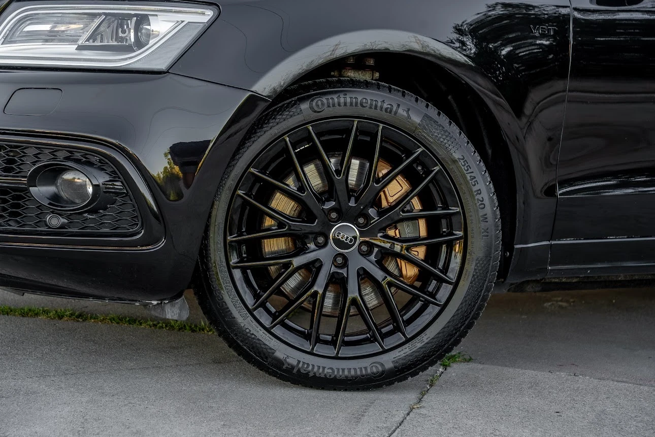 Audi SQ5 COMPETITION PLUS/340к.с/B&O/PANO/KEYLESS/ПЕЧКА/, снимка 9 - Автомобили и джипове - 54932626
