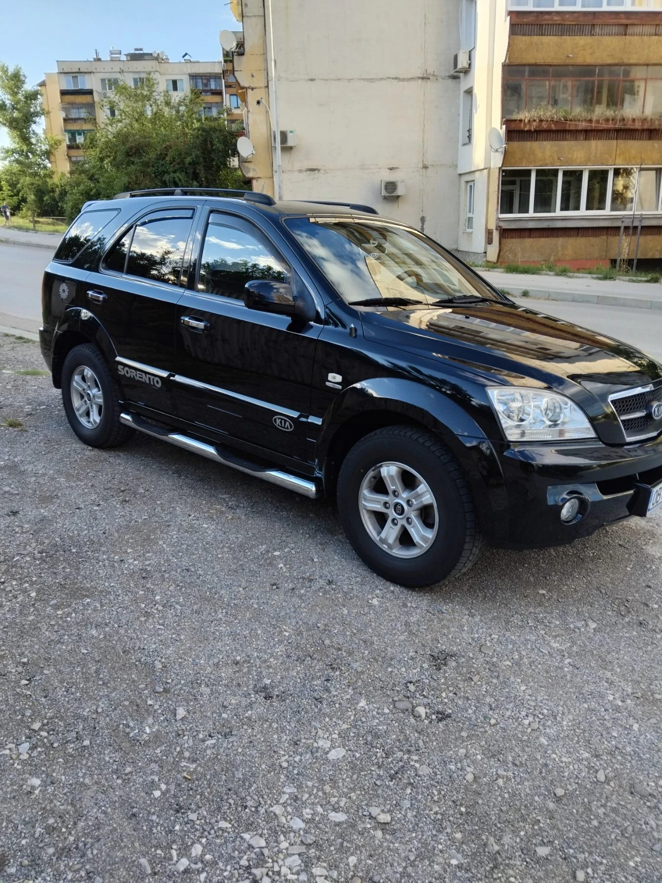 Kia Sorento 2.5CRDI, снимка 2 - Автомобили и джипове - 55225030