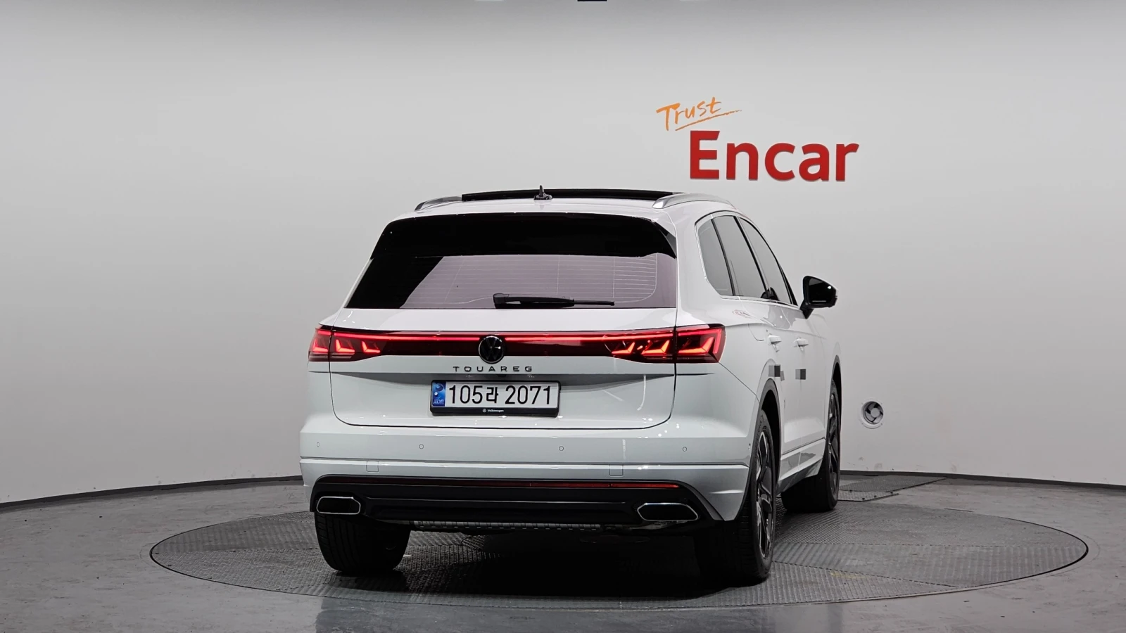 VW Touareg 3.0TDI| HUD| 360| PANO| �����| 2 �����|  | Mobile.bg � ����������� 4