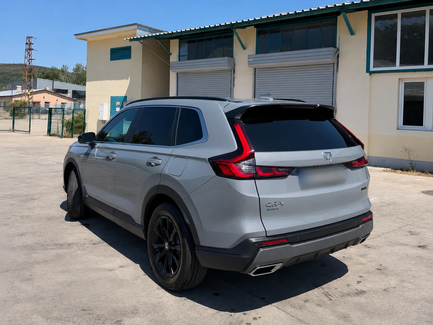 Honda Cr-v 2.0 I-MMD, снимка 4 - Автомобили и джипове - 55674162