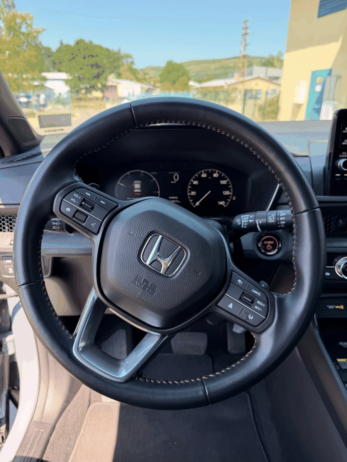 Honda Cr-v 2.0 I-MMD, снимка 11 - Автомобили и джипове - 55674162