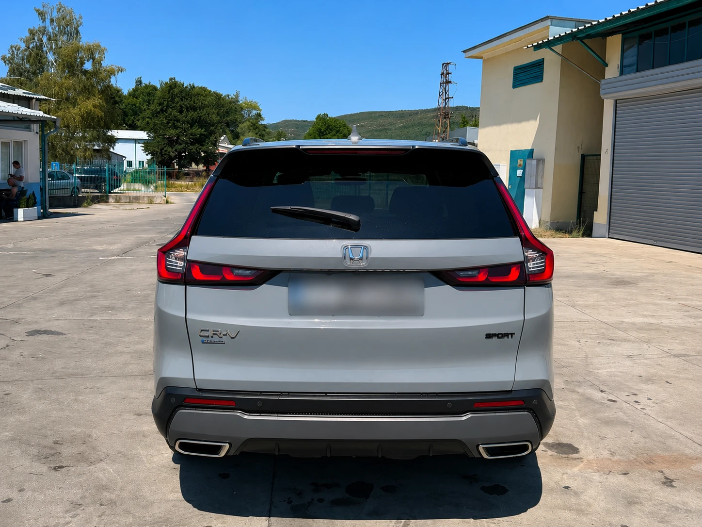 Honda Cr-v 2.0 I-MMD, снимка 3 - Автомобили и джипове - 55674162