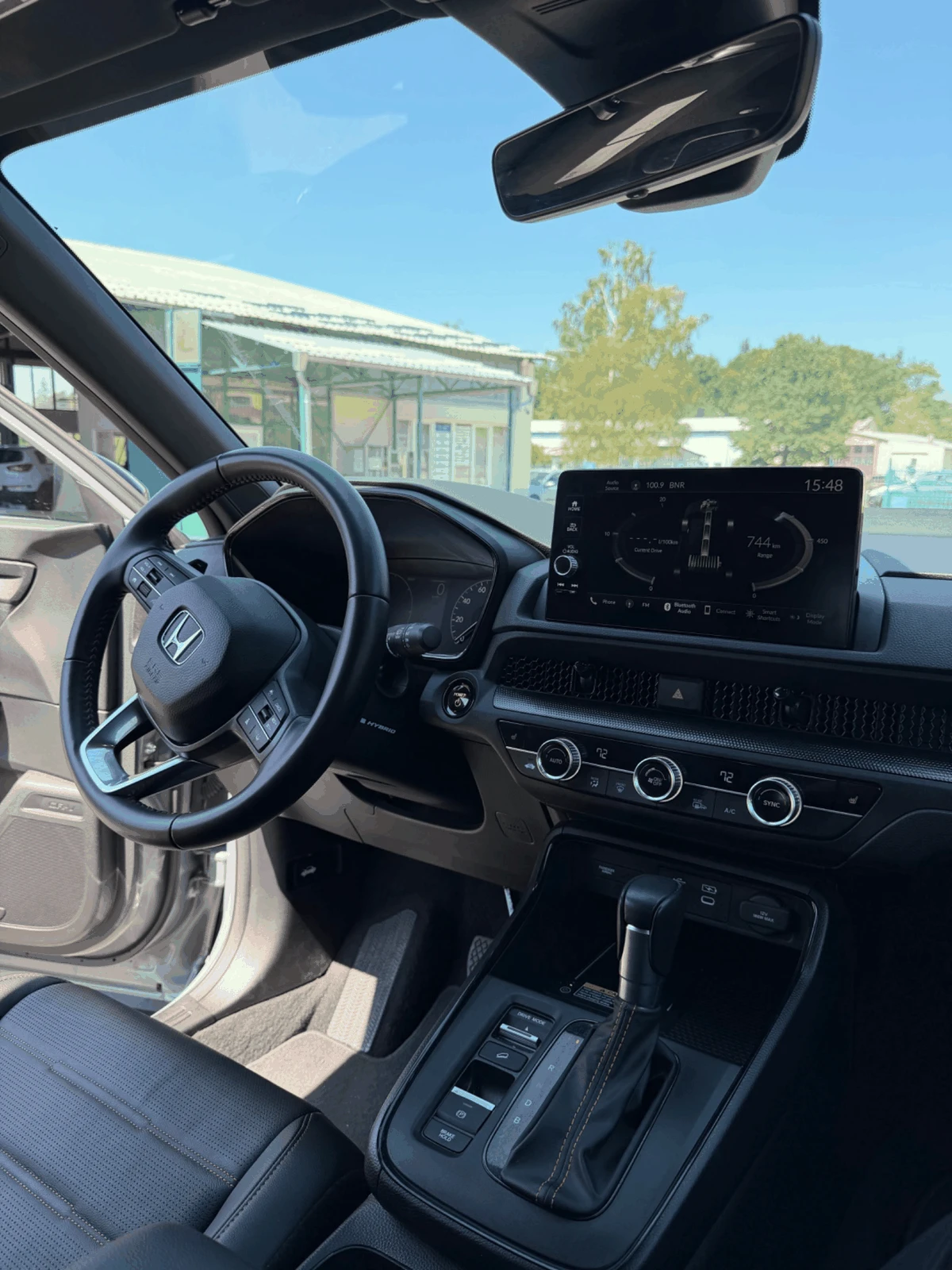 Honda Cr-v 2.0 I-MMD, снимка 15 - Автомобили и джипове - 55674162