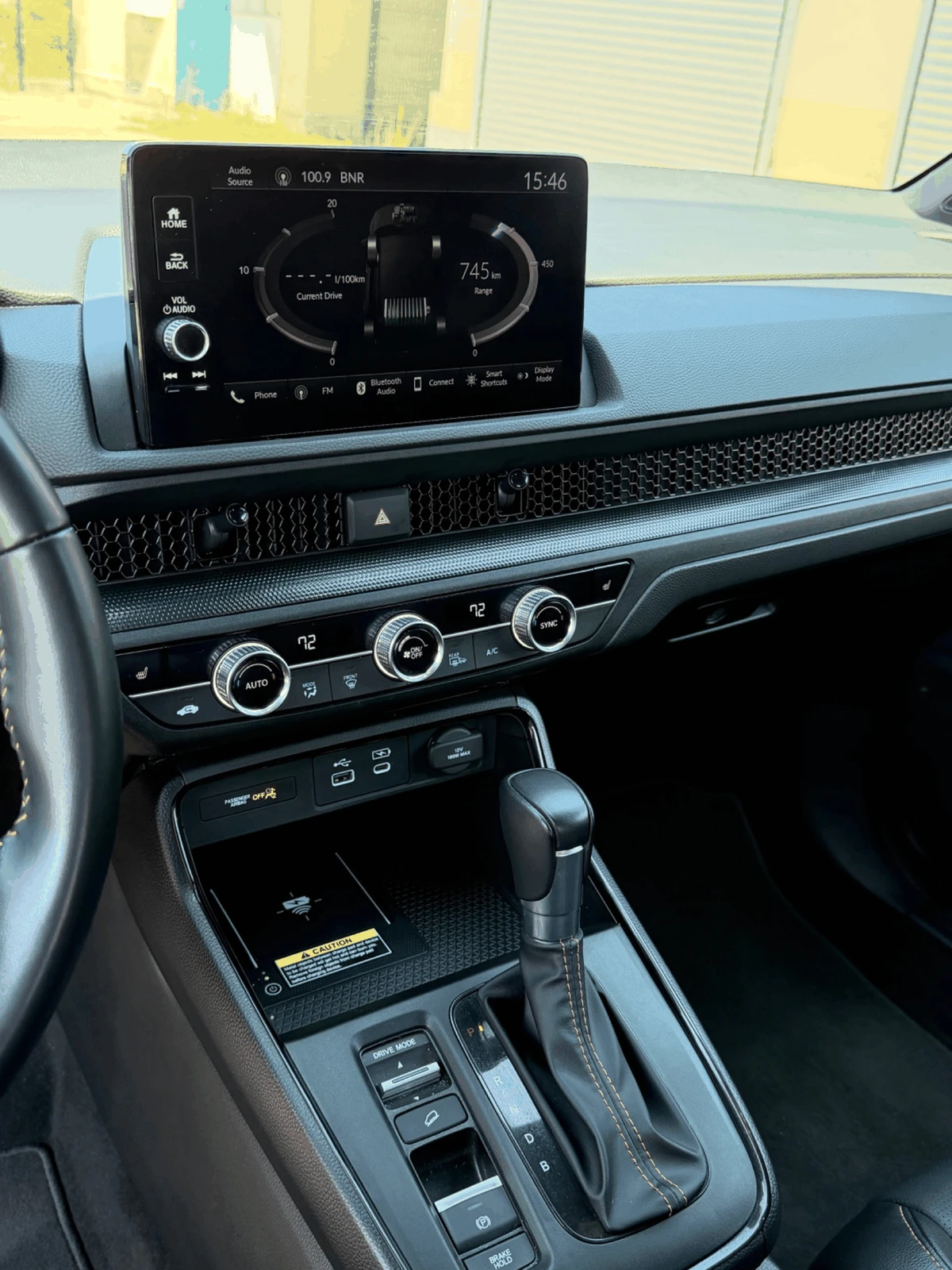 Honda Cr-v 2.0 I-MMD, снимка 13 - Автомобили и джипове - 55674162