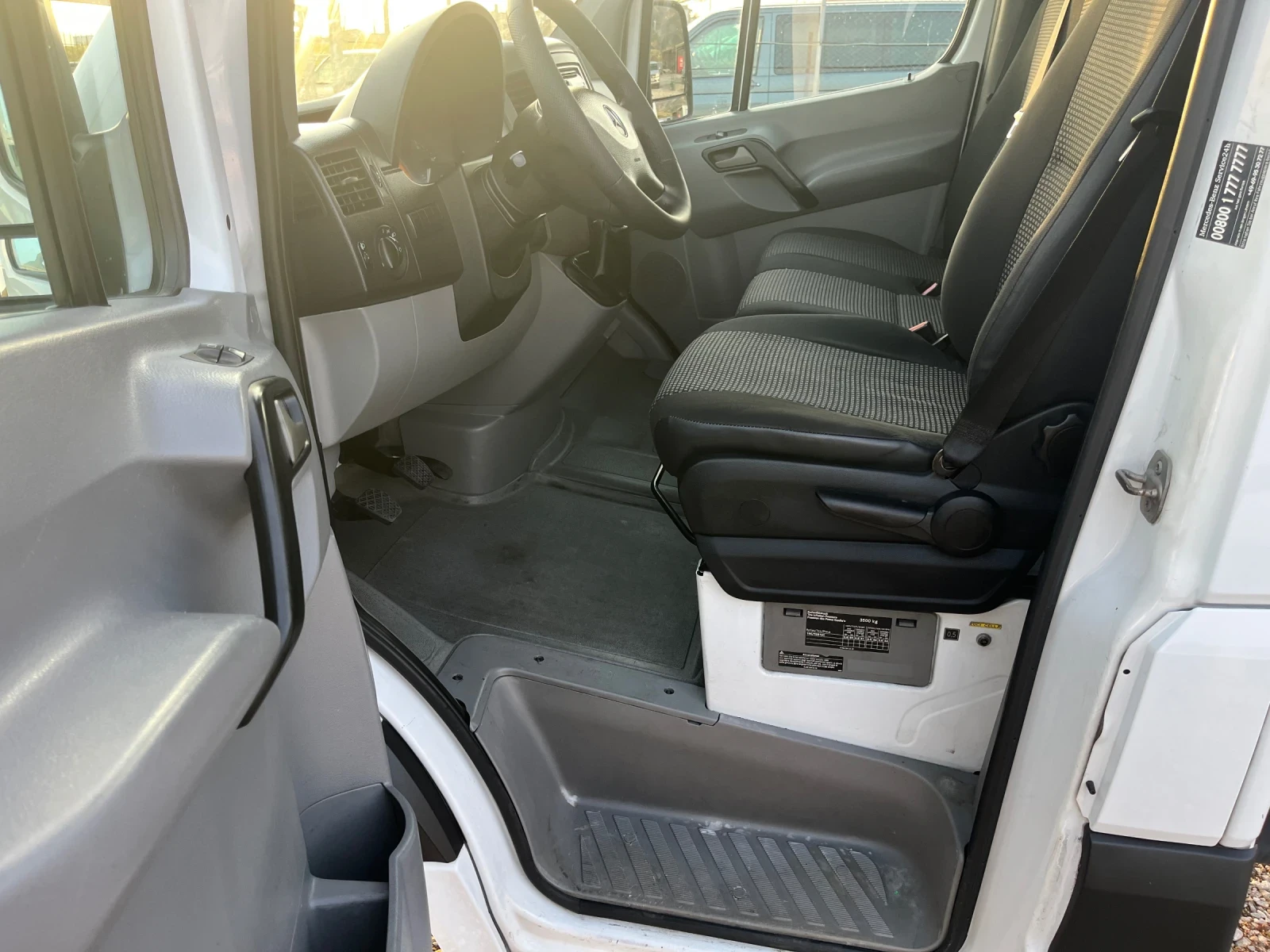 Mercedes-Benz Sprinter 515 КЛИМА 2200CDI 150кс 646мотор ITALIA Бкатегория, снимка 8 - Бусове и автобуси - 54195397